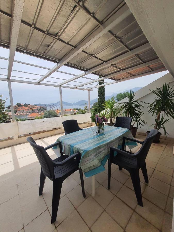 Apartments Andjus Sveti Stefan Bagian luar foto