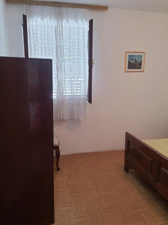 Apartments Andjus Sveti Stefan Bagian luar foto