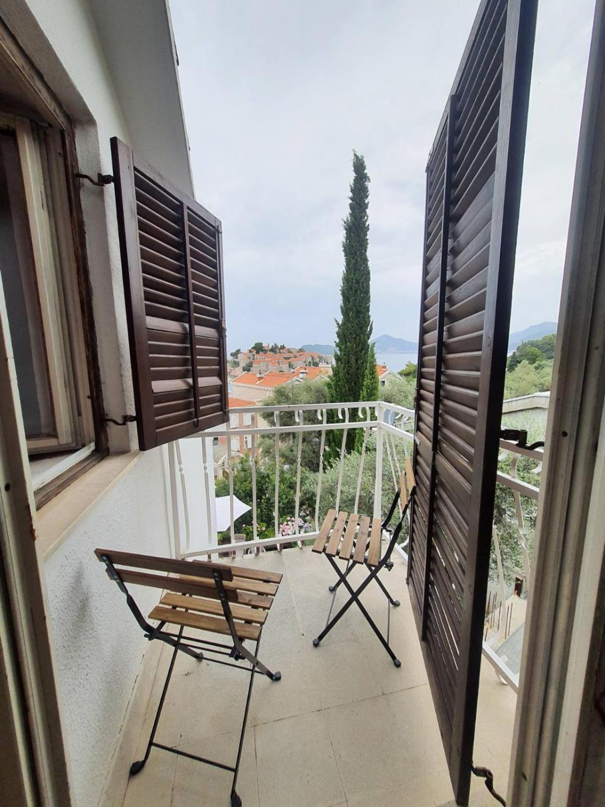 Apartments Andjus Sveti Stefan Bagian luar foto