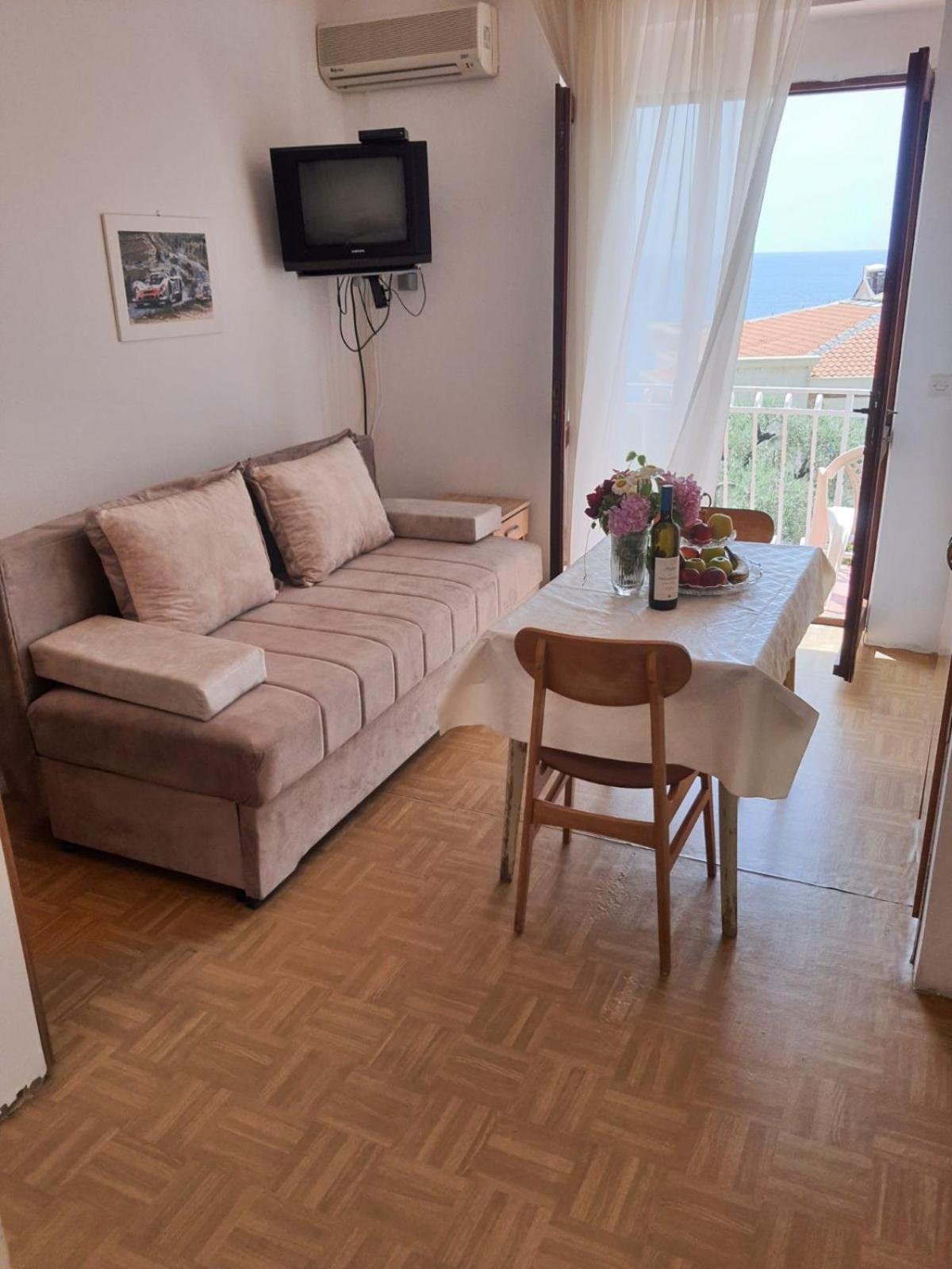 Apartments Andjus Sveti Stefan Bagian luar foto