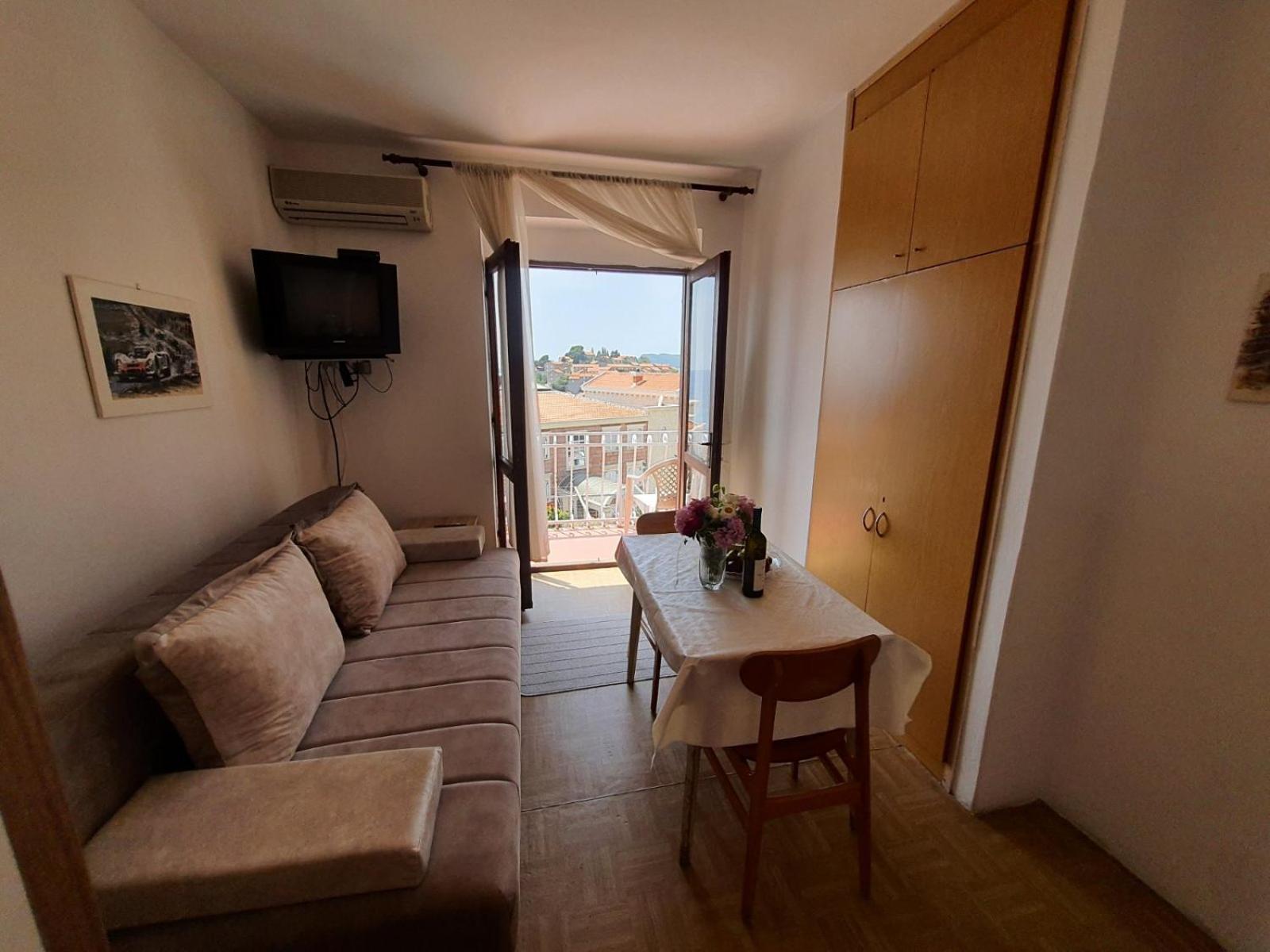 Apartments Andjus Sveti Stefan Bagian luar foto