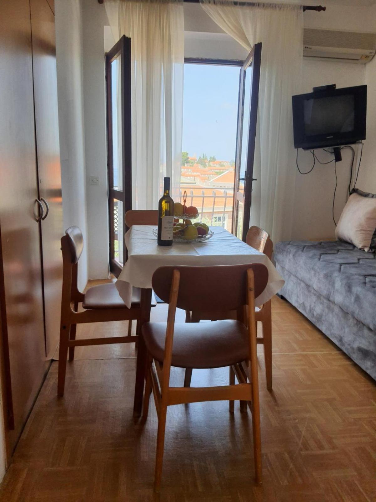 Apartments Andjus Sveti Stefan Bagian luar foto